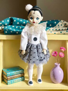 Vintage Gabar Pierrot/Colombine Clown Plastic Doll Collectible Eyes Open/Close